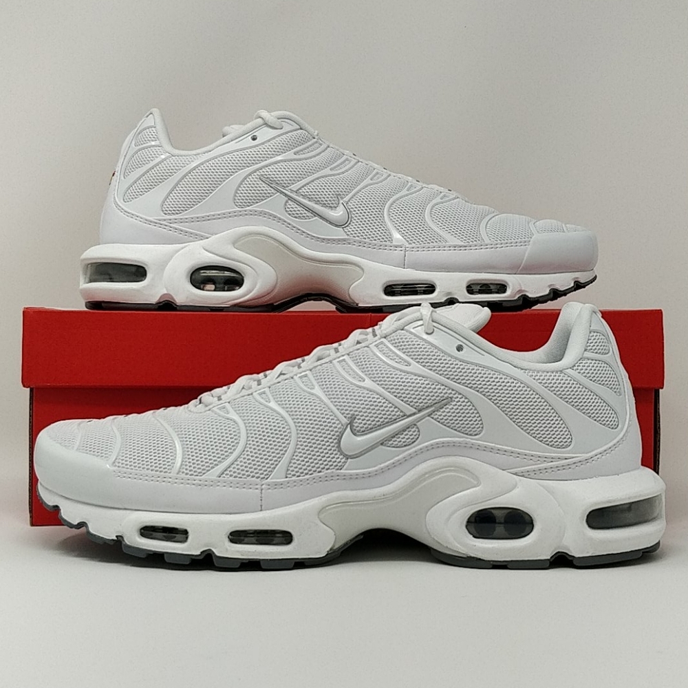 Nike Air Max Plus White Black Cool Grey 604133-139